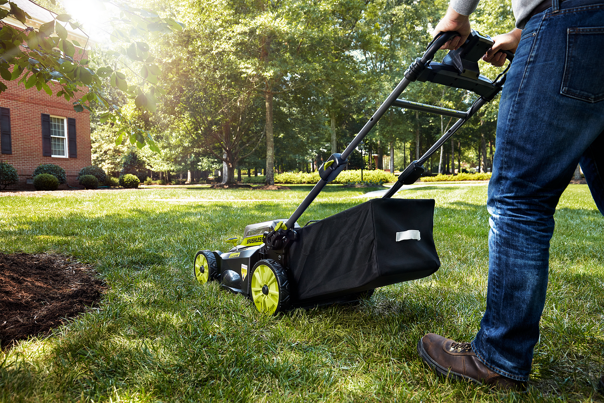 40V BRUSHLESS 20" SELF-PROPELLED LAWN MOWER Image 4