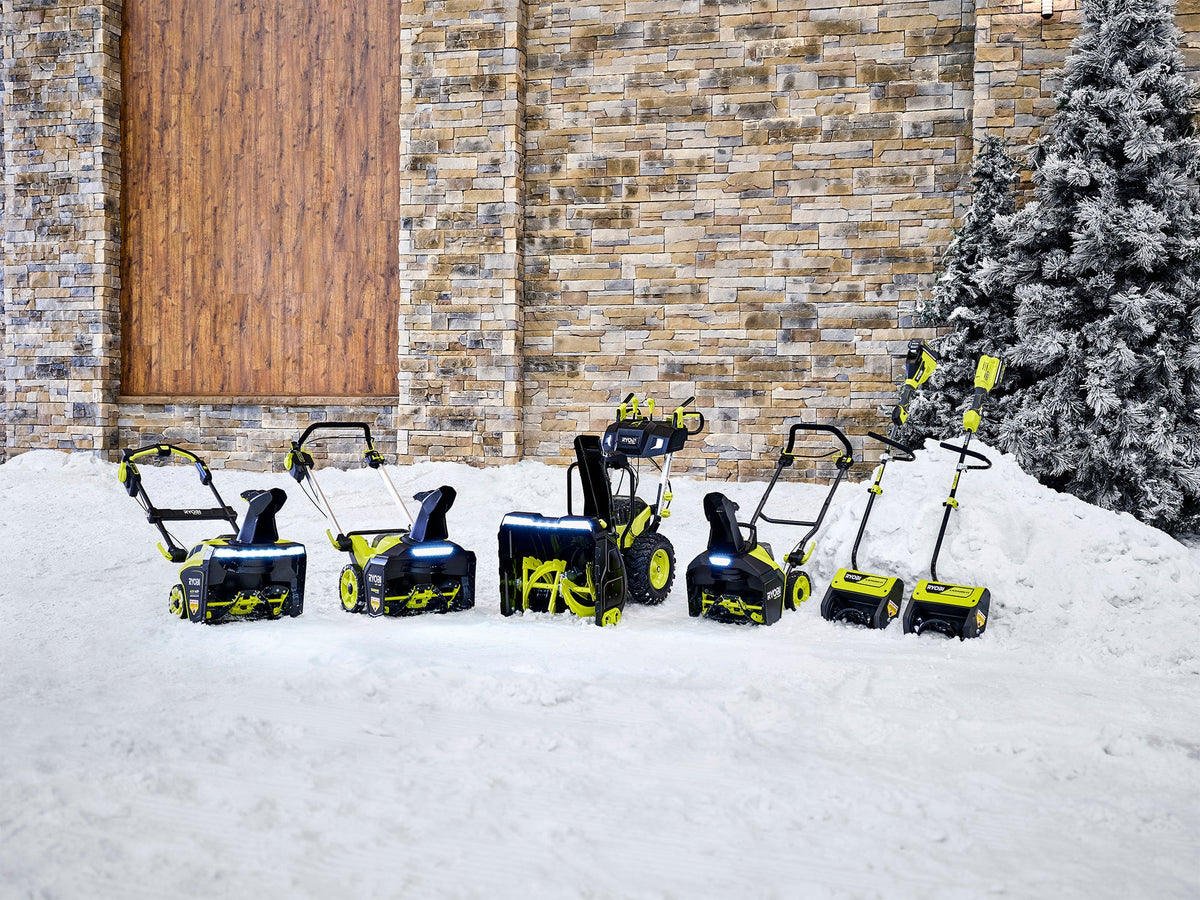 40V HP Brushless 21" Whisper Series Snow Blower Kit Image 10