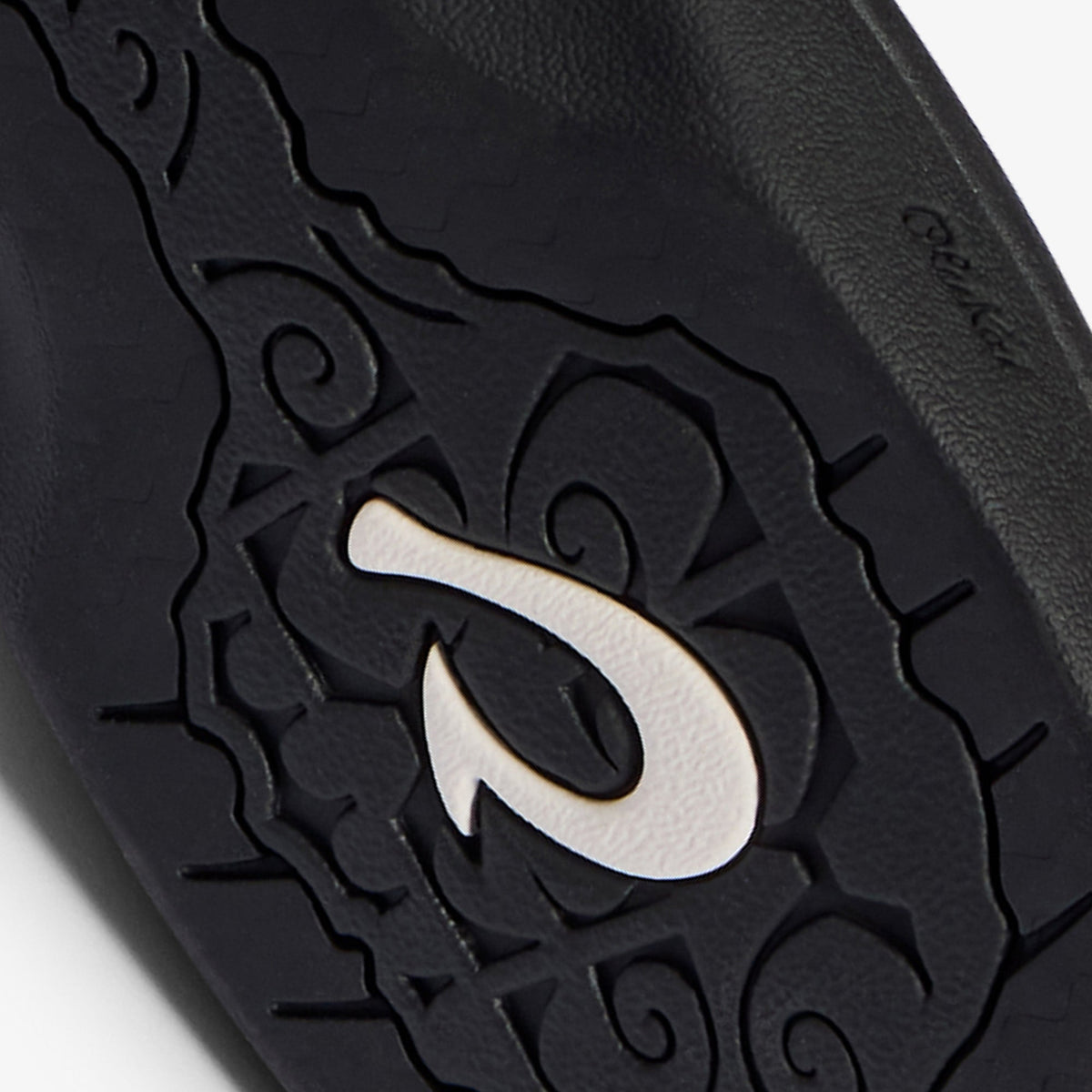 ‘Ohana  -  White Sand / Onyx