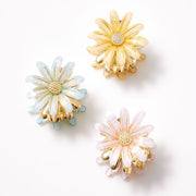 Mini Daisy Hair Clips, Set of 3